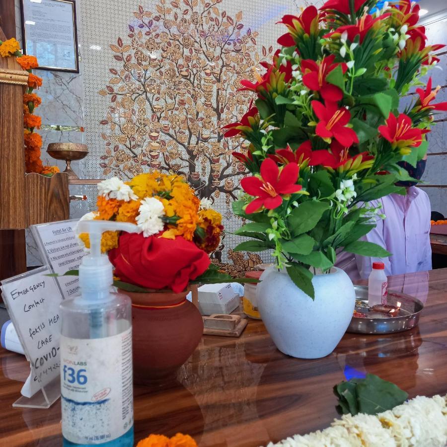 Hotel Fabulous - Delhi International Airport 뉴델리 외부 사진